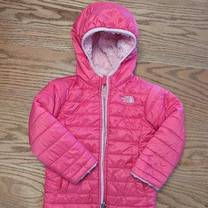 Pink North Face 2T Reversible winter jacket with hood
